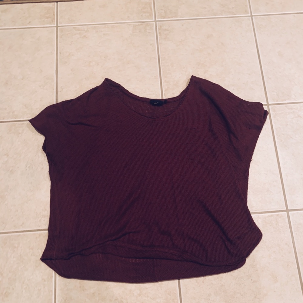 maroon top